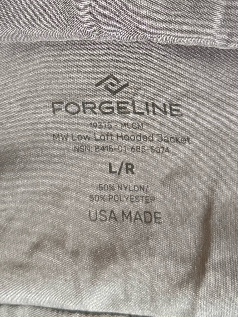 NWOT Patagonia/Forgeline Midweight Low Loft Multicam Hooded Jacket Size Large R - Picture 2 of 8